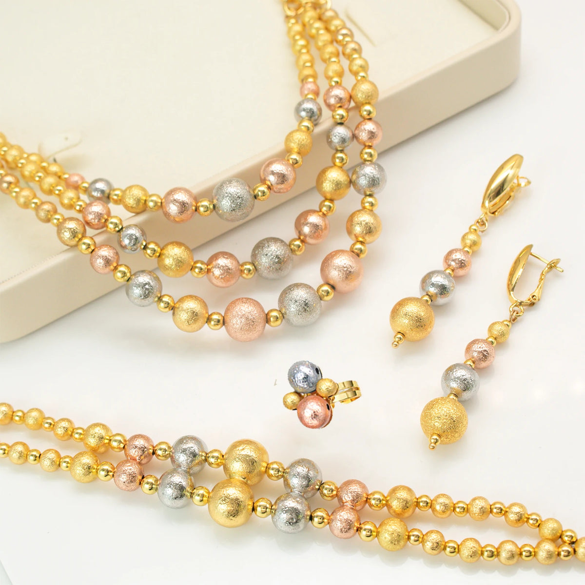 GZJPEI Women's Fashion Jewelry Set With Necklace Bracelet Earrings Ring