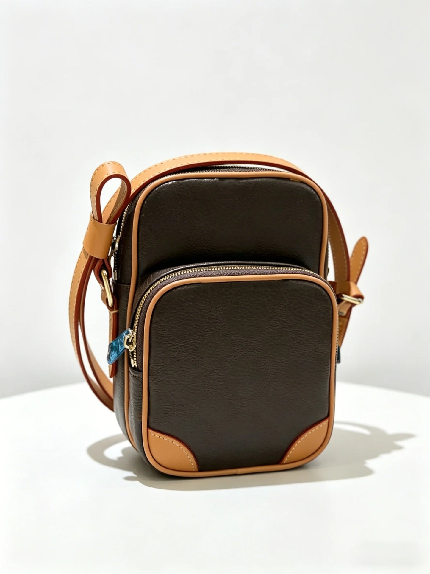 2026 New Women's Shoulder Bag/Crossbody Bag/Camera Bag 20x13.5x8cm