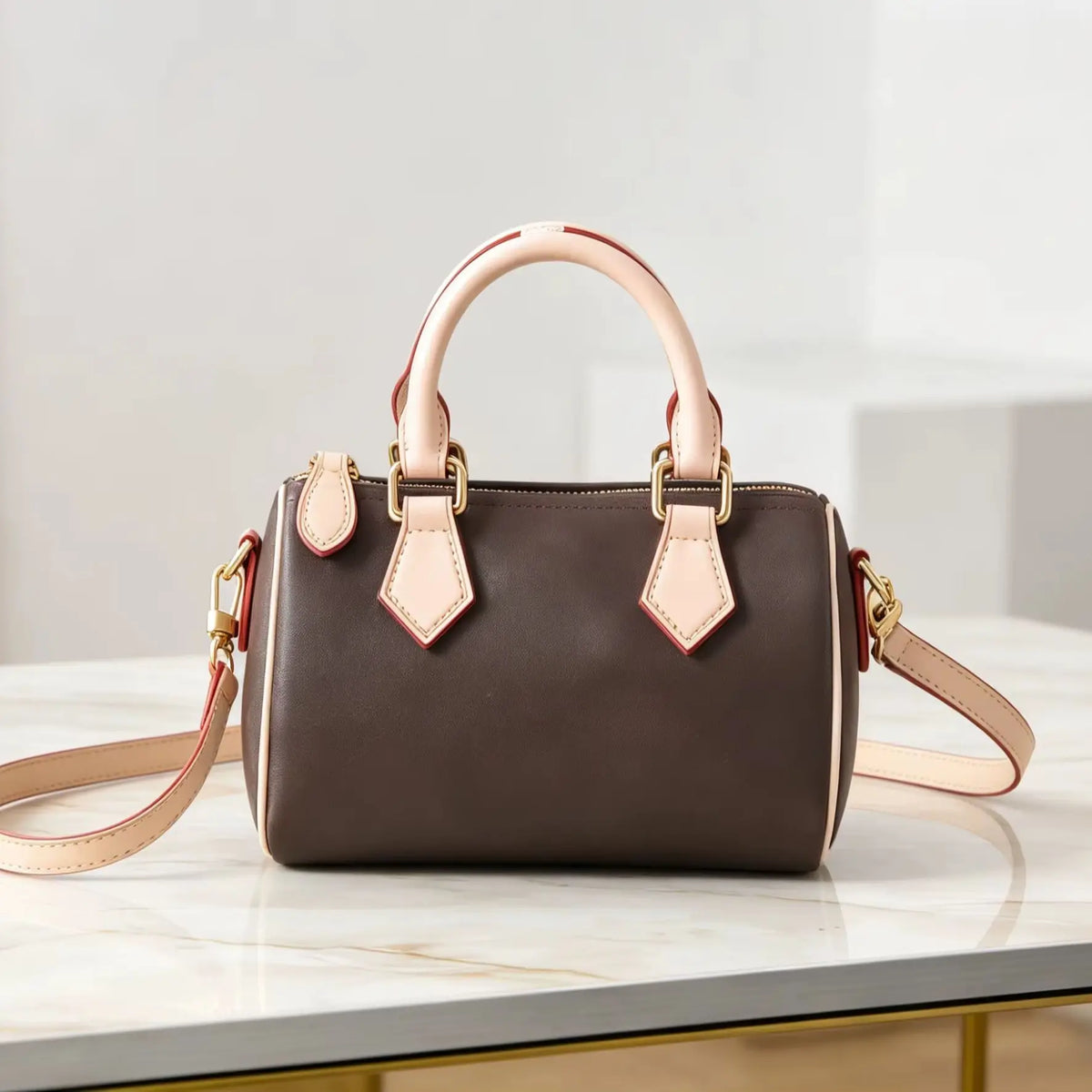 2026 New Women's Brown Handbag/Shoulder Bag/Crossbody Bag 16 x 10 x 7.5 cm