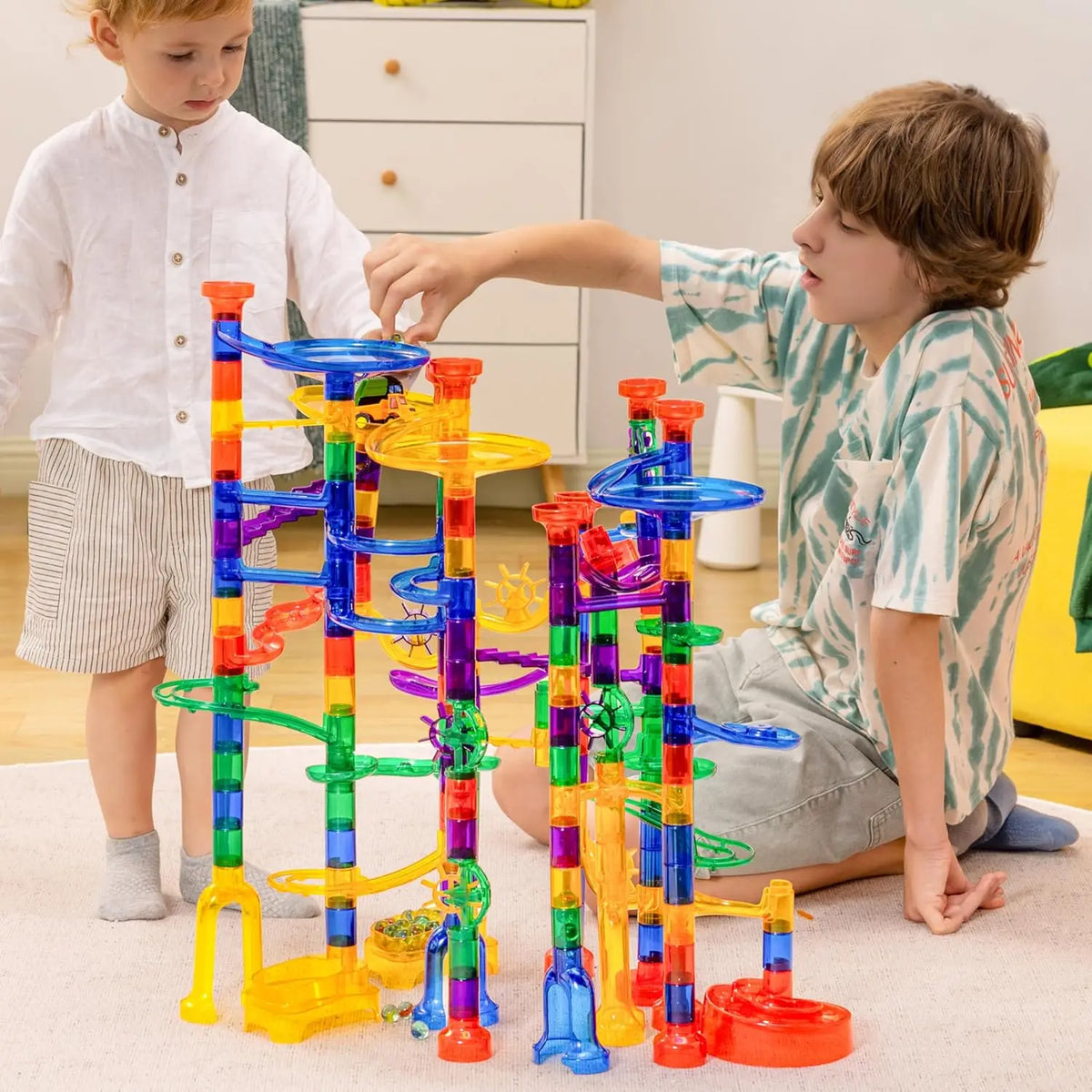 JOYFY 207Pcs Glowing Marble Run Construction Building Blocks Toys with 5 Glow in The Dark Toy for Boys Girl Educational Toy Gift
