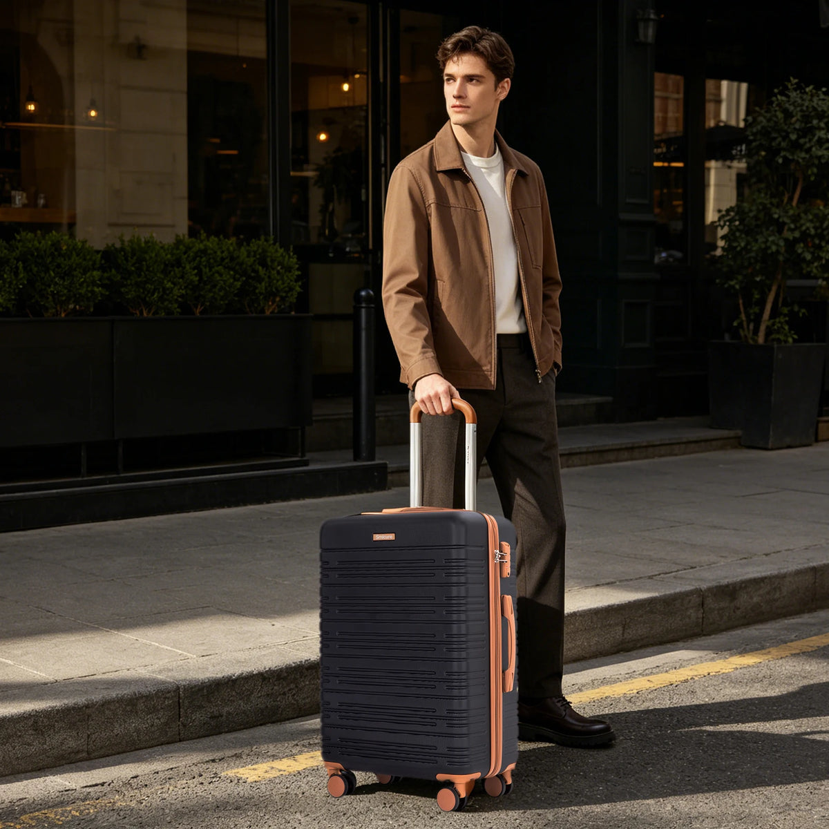 Travelhouse Hardside Luggage Set With Spinner Wheels And TSA Lock